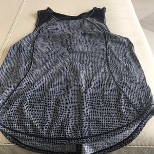 Lululemon tank top
